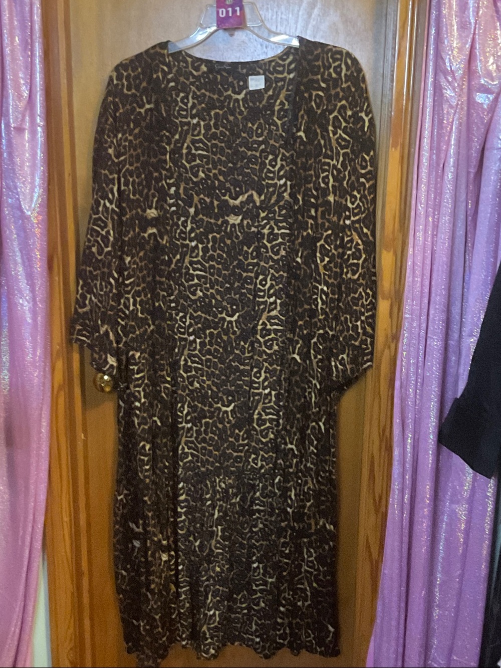 11 - Jessica Simpson Brown & Tan Leopard Print Maxi Kimono